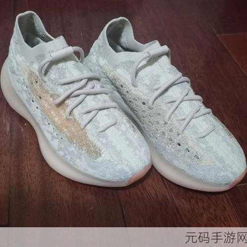 YEEZY380蜜桃粉遇上纯白色，YEEZY 380蜜桃粉与纯白色的完美碰撞之旅