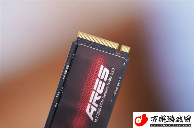 雷克沙ARES-8TB-SSD评测：大容量高速SSD-机械硬盘真要退场了