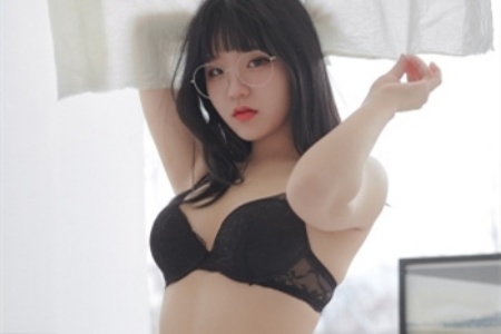 小㊙戳进㊙里面动漫网站