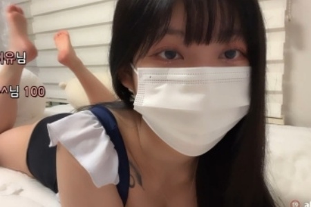 91丨九色丨国产女❤️黑色jk：黑色jk的魅力与时尚风潮