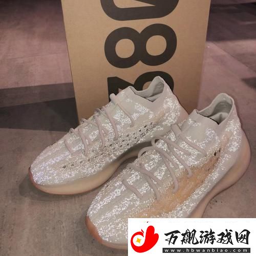 YEEZY水蜜桃-友：这一双让我重燃对潮鞋的热情！